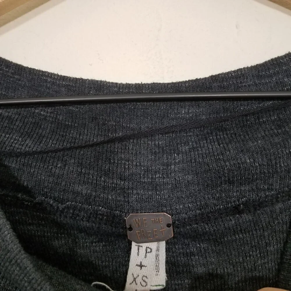 We‎ The Free People Pullover Top Size XS